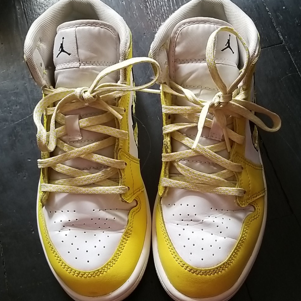 Nike Air Jordans. Size 2 . Yellow.